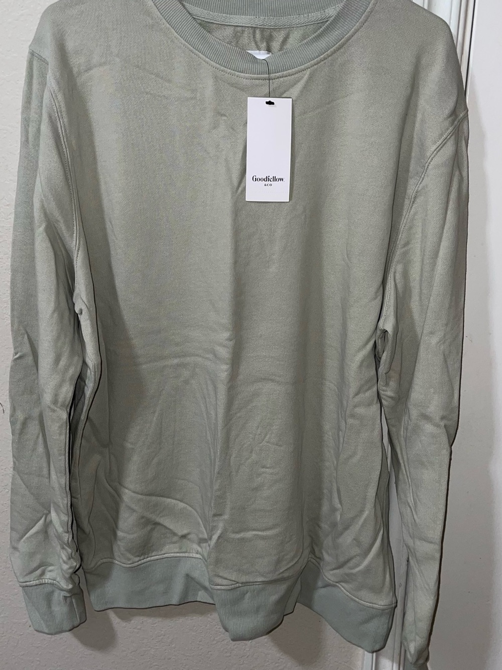 Goodfellow & Co Men’s Light Sage Crewneck Sweatshirt